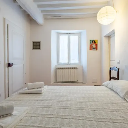 Apartment Romantic Charm In *